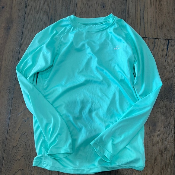 WILLIT Rash Guard, YL, LIKE NEW - Picture 1 of 3